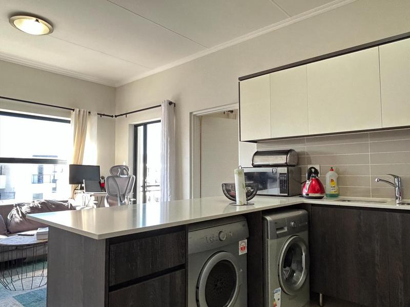 1 Bedroom Property for Sale in Sandown Western Cape